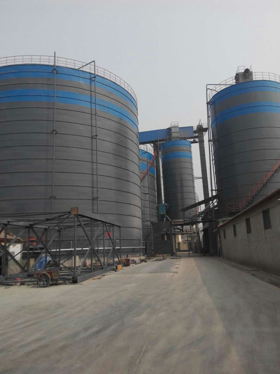 石嘴山粉煤灰储存库基础怎么建造